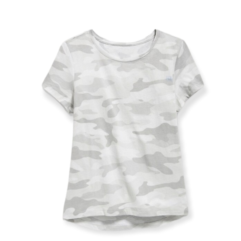 🌻4/$20 Girl’s Old Navy Camouflage Softest Tee
